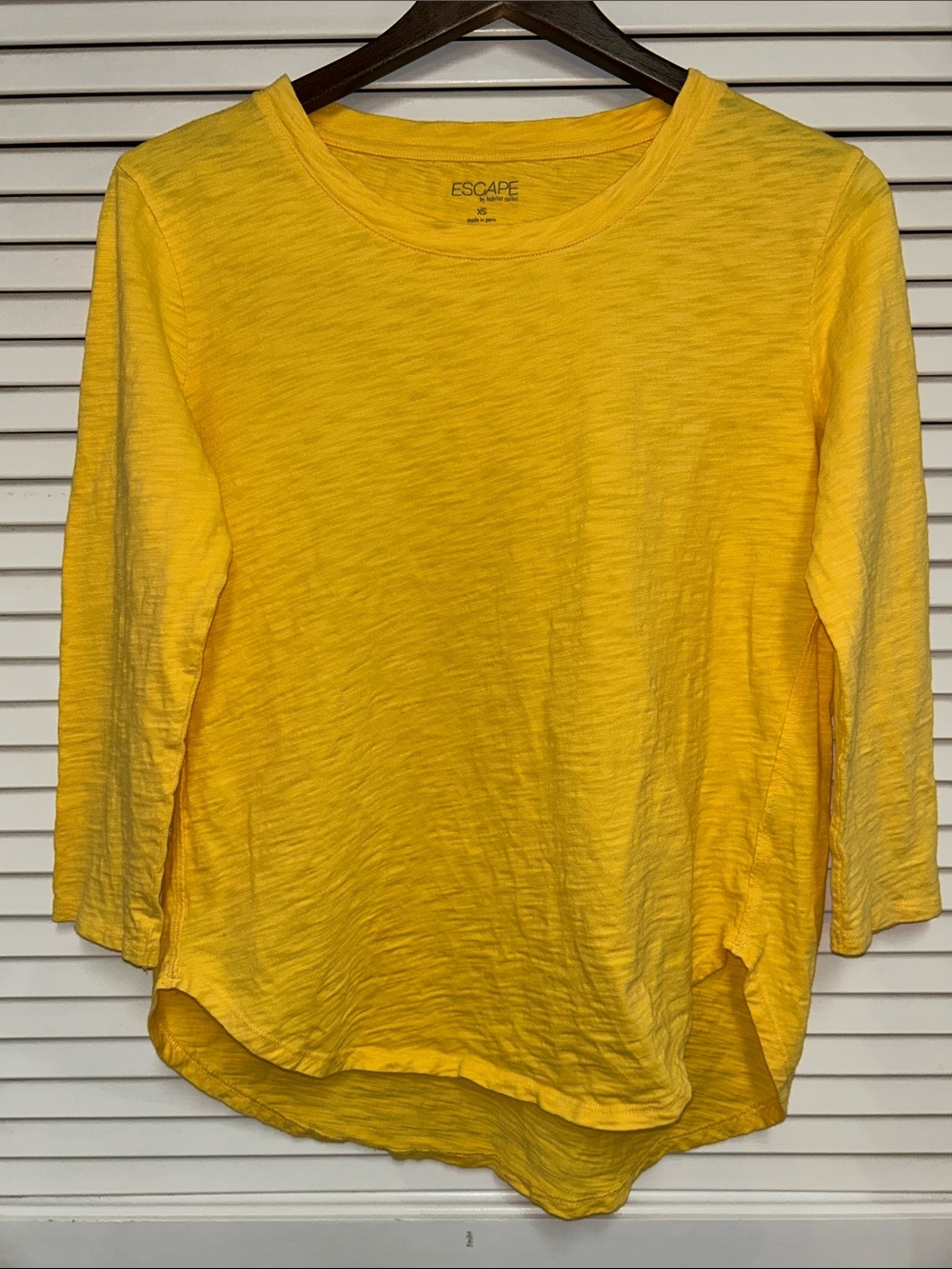 ESCAPE by habitat clothes Slub Knit Yellow 3/4 Sleeve Top
